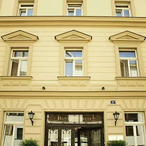 **** Hotel Angelis Czechy